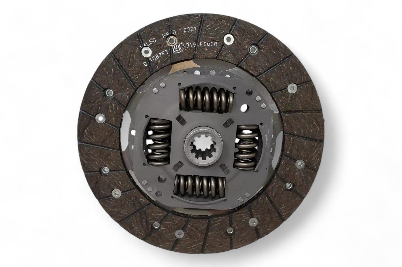 Mahindra Clutch Disc Assy AV528020