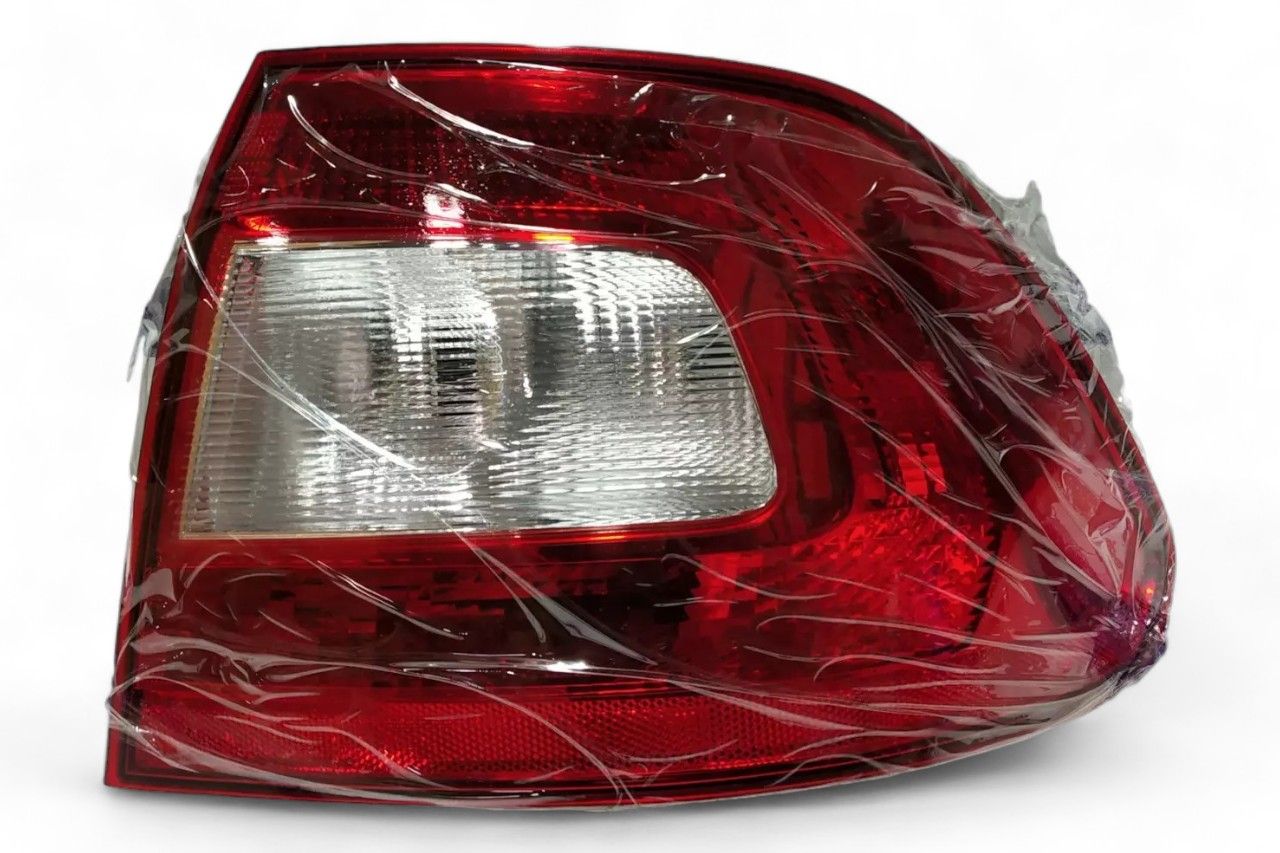 VAG (VW, Audi, Skoda) Rear Tail Lamp - LH AV543379