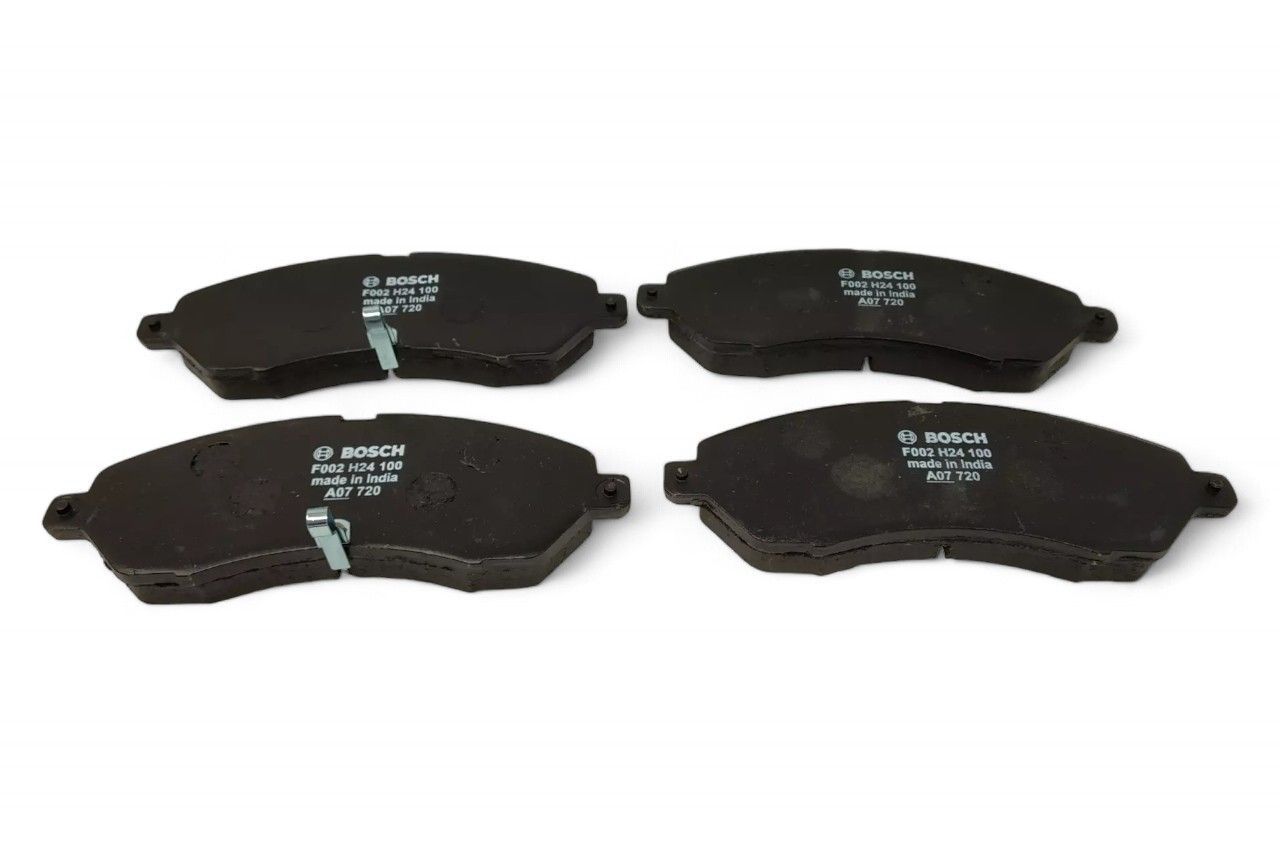 Bosch Front Brake Pad Set AV477459
