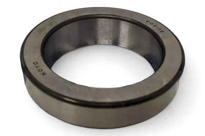 Toyota/Lexus Rear Axle Bearing Inner Retainer - RH AV883516