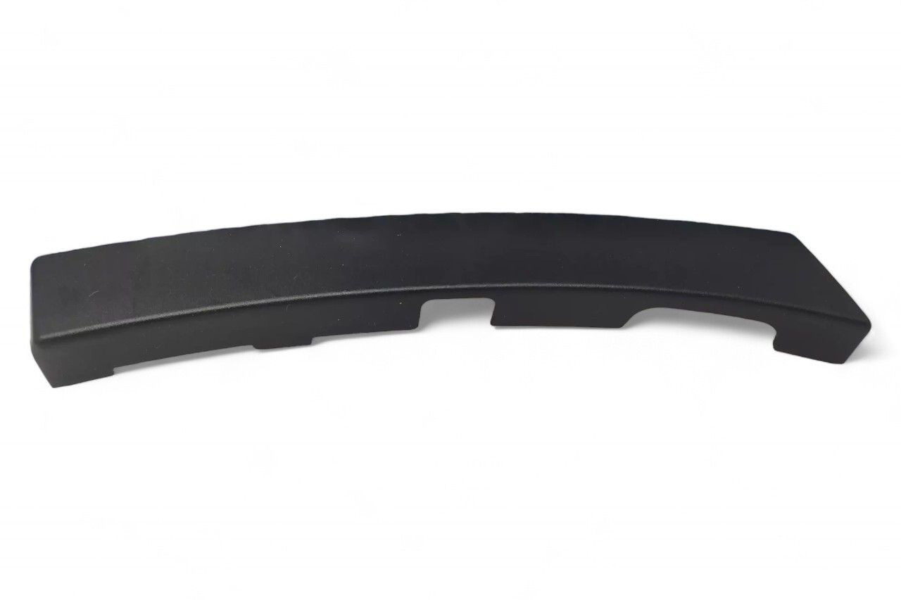 Mahindra Front Bumper Cladding - RH AV522124
