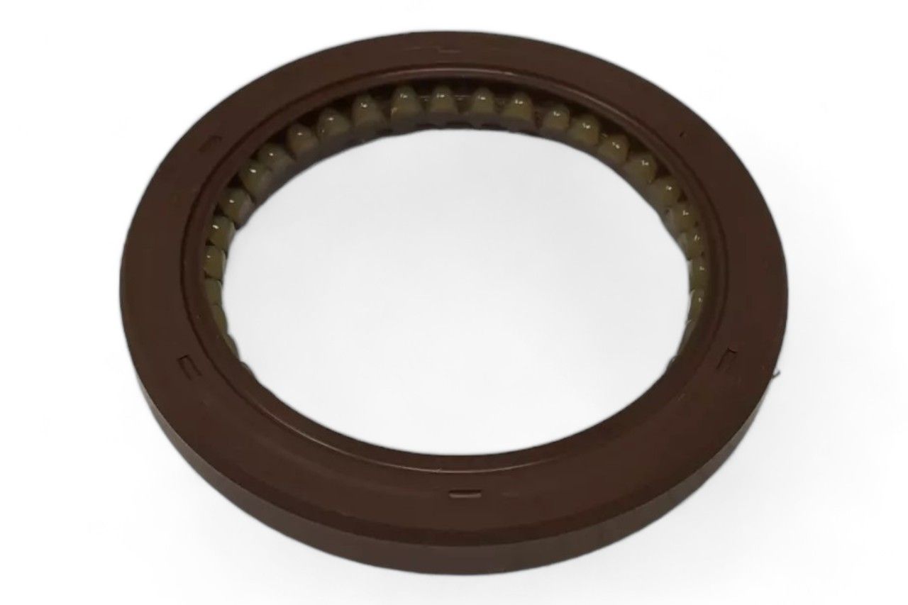 Maruti Suzuki Camshaft Oil Seal AV715964