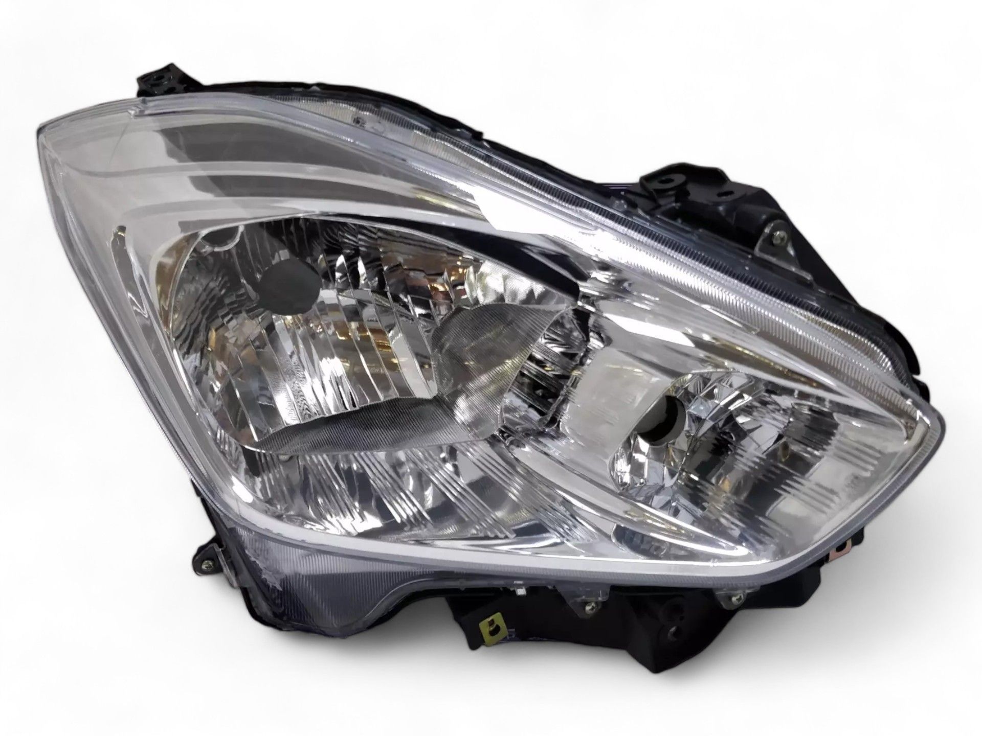 Lumax Head Lamp - RH 131-HLU-SWT18-R