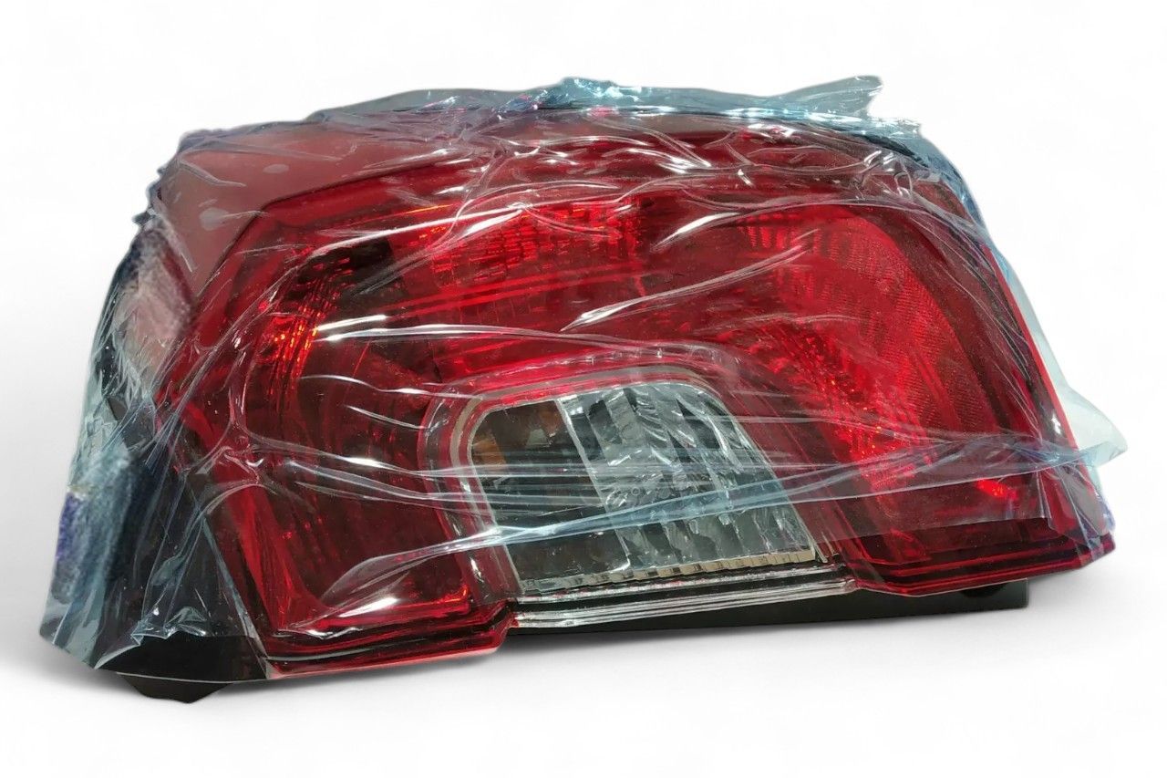 Lumax Rear Tail Lamp - RH 148-RCA-WRV-R