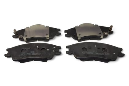 Hyundai/Kia Front Brake Pad Set AV813051