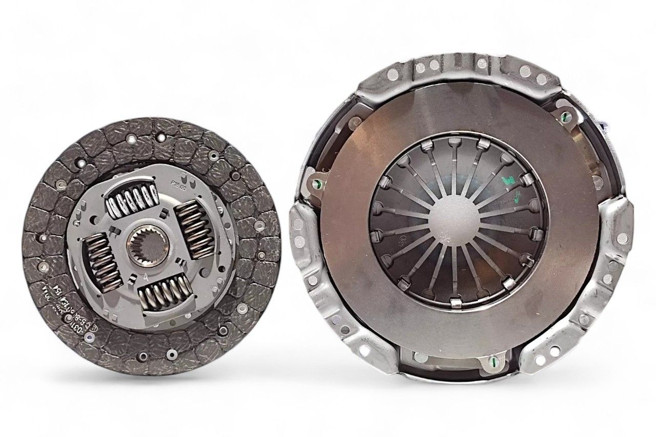 Luk Clutch Set (Disc+Pressure Plate) AV801406