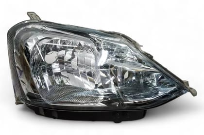 Toyota/Lexus Head Lamp - RH AV843840