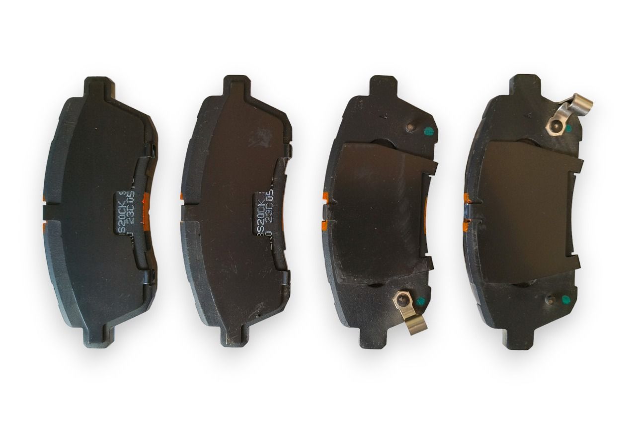 Maruti Suzuki Front Brake Pad Set AV246337