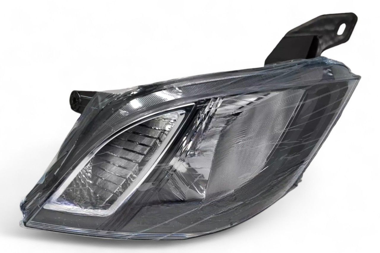 Lumax Head Lamp - RH AV575575