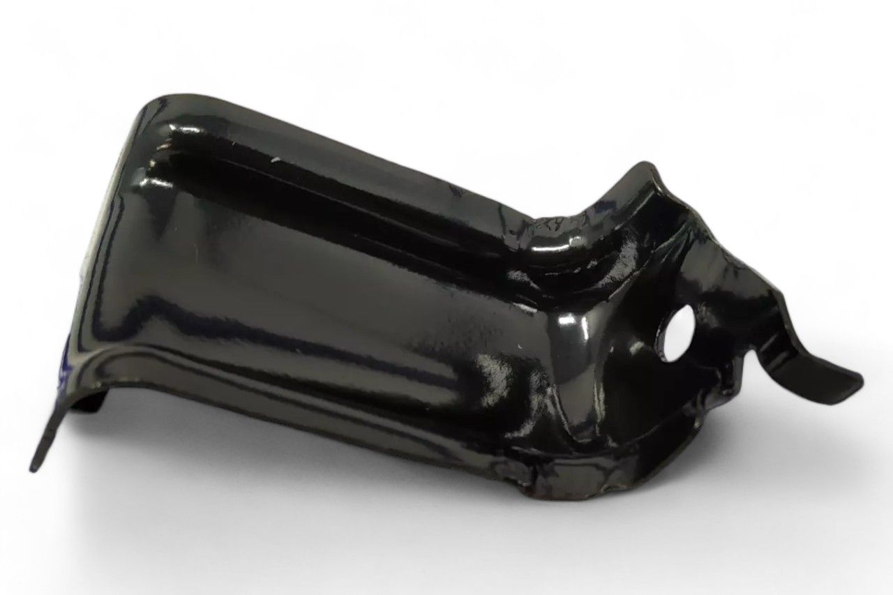 Toyota/Lexus Front Bumper Bracket - RH AV641756