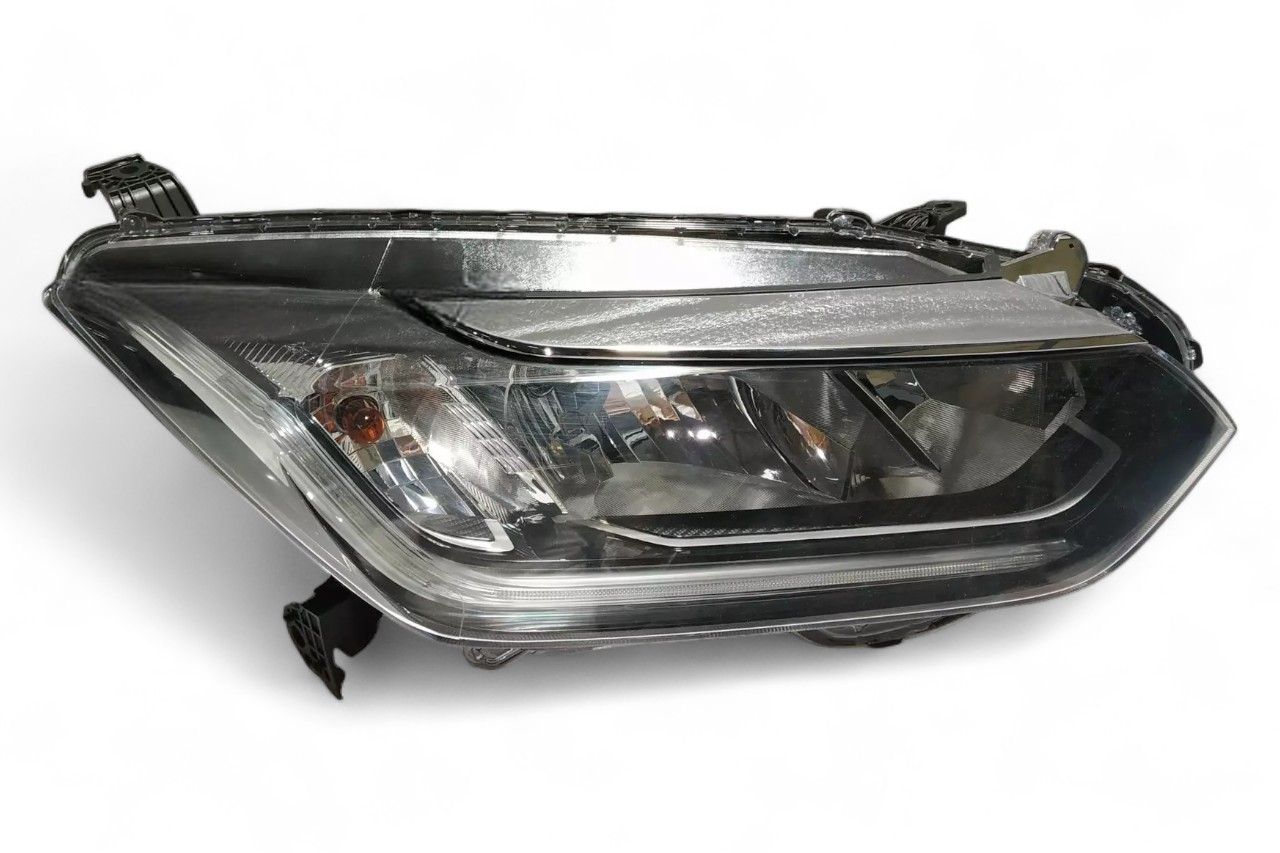 Lumax Head Lamp - RH AV570528
