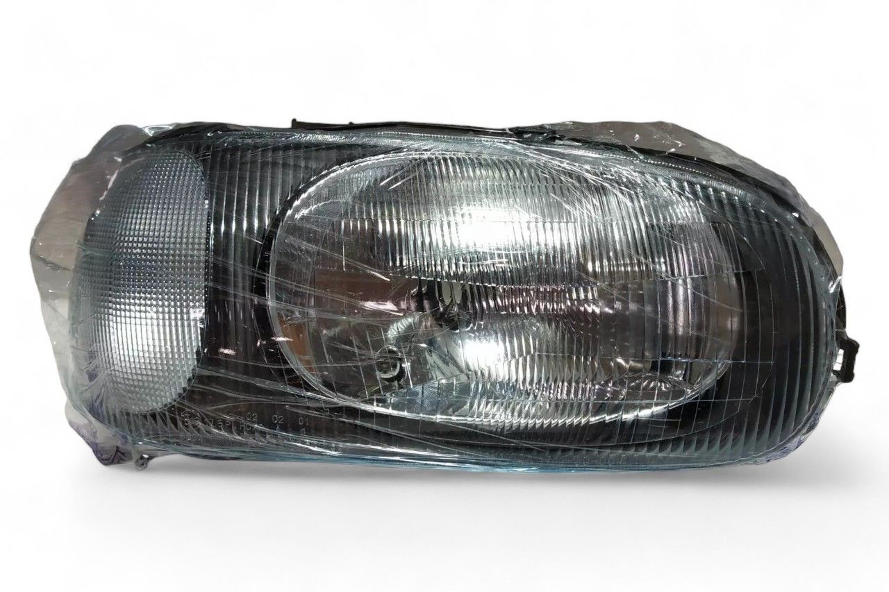 Lumax Head Lamp - RH AV492484