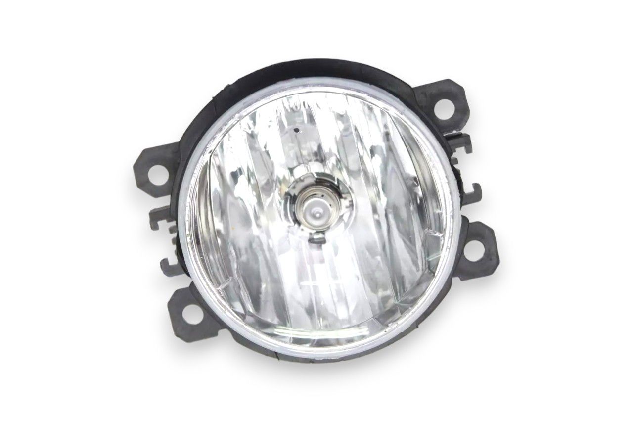 Tata Front Fog Lamp - LH/RH AV150178