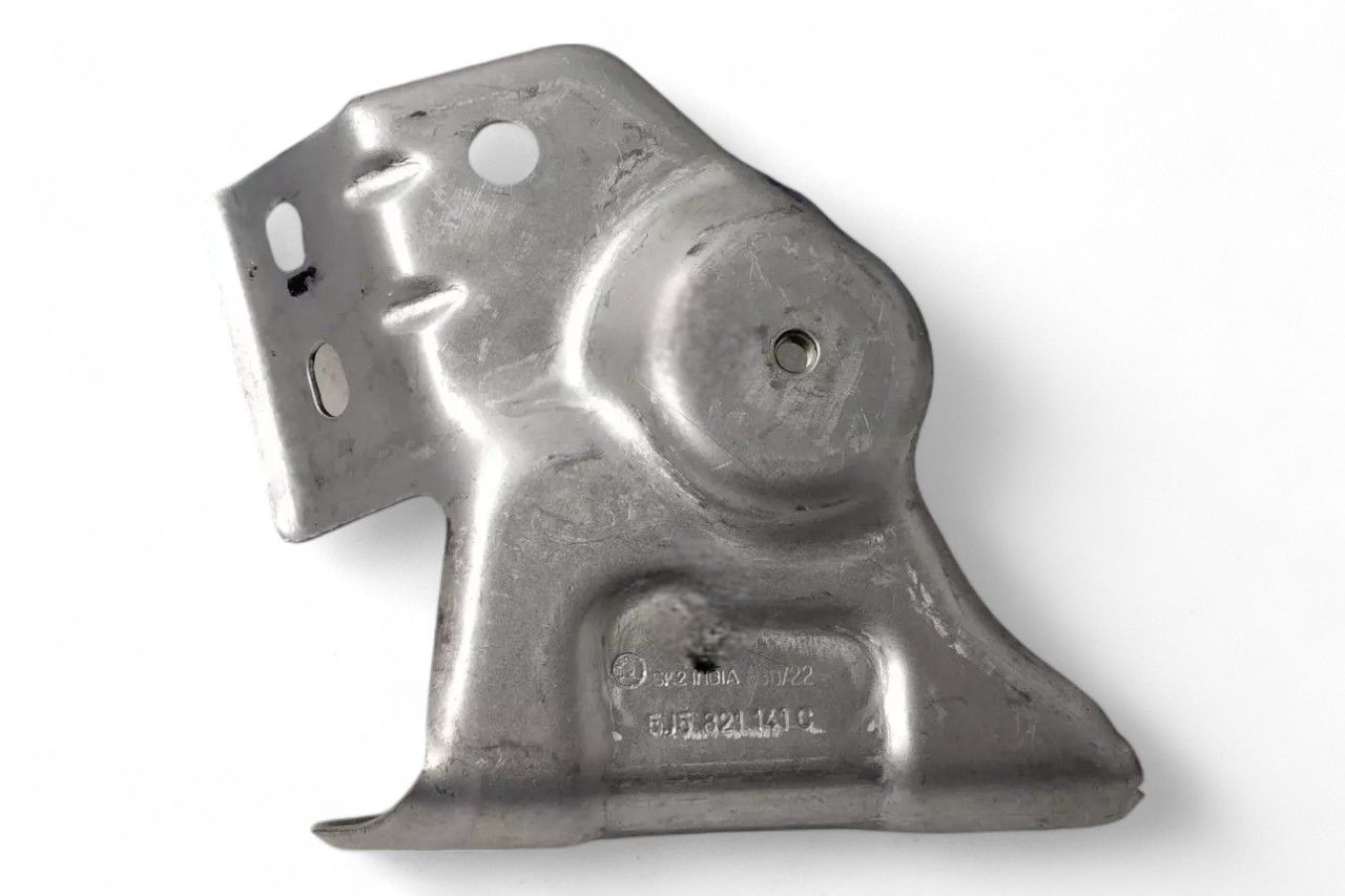 VAG (VW, Audi, Skoda) Front Fender Bracket - LH AV389391