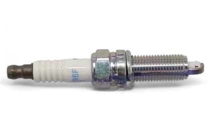 Maruti Suzuki Spark Plug AV560954