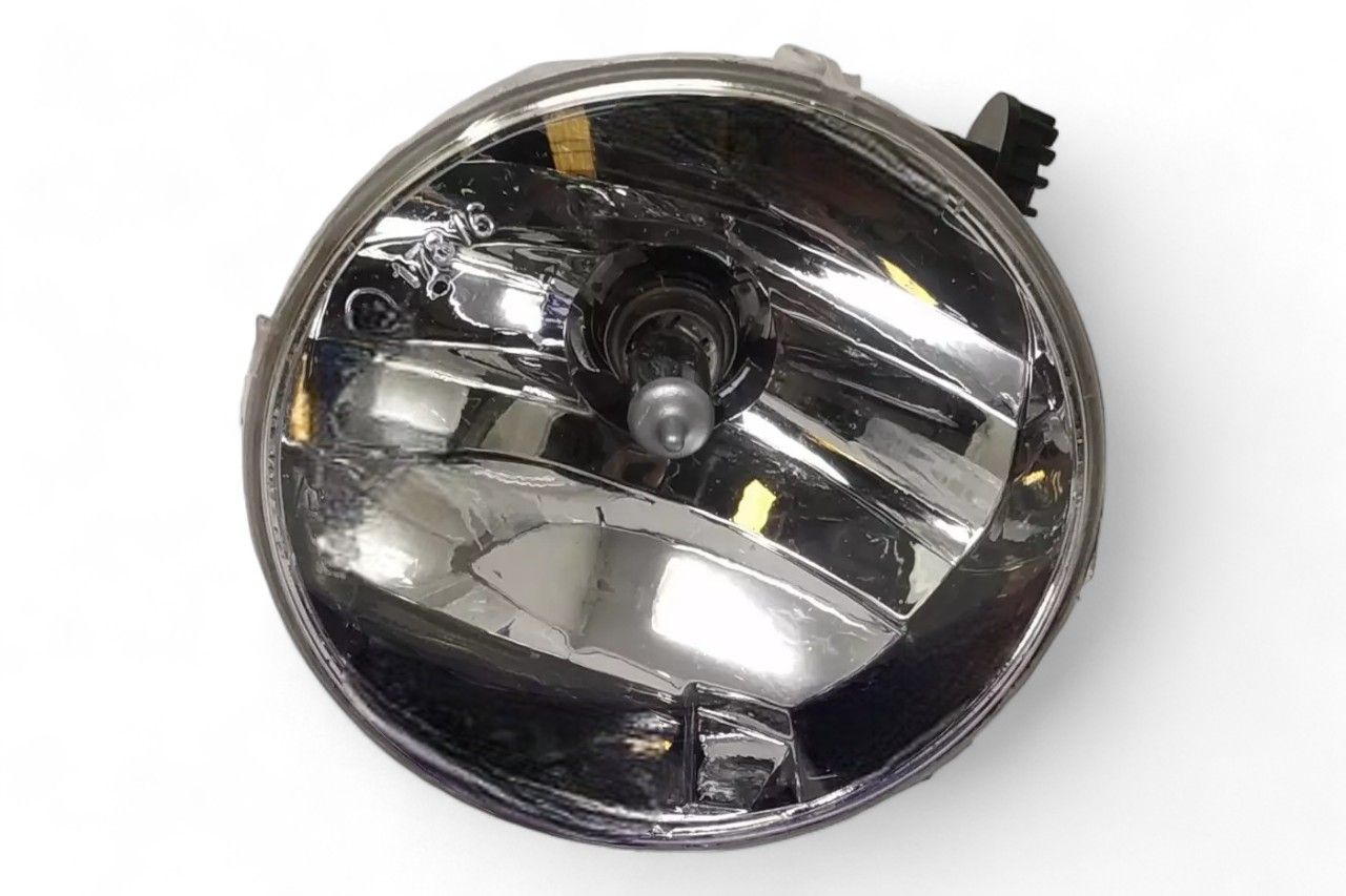 Tata Front Fog Lamp - LH/RH AV827234