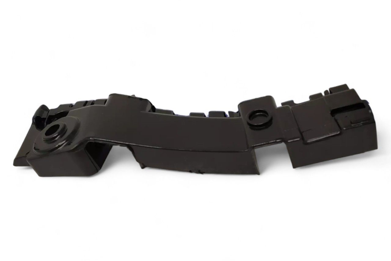 Maruti Suzuki Front Bumper Side Holder - RH 71731M53M00