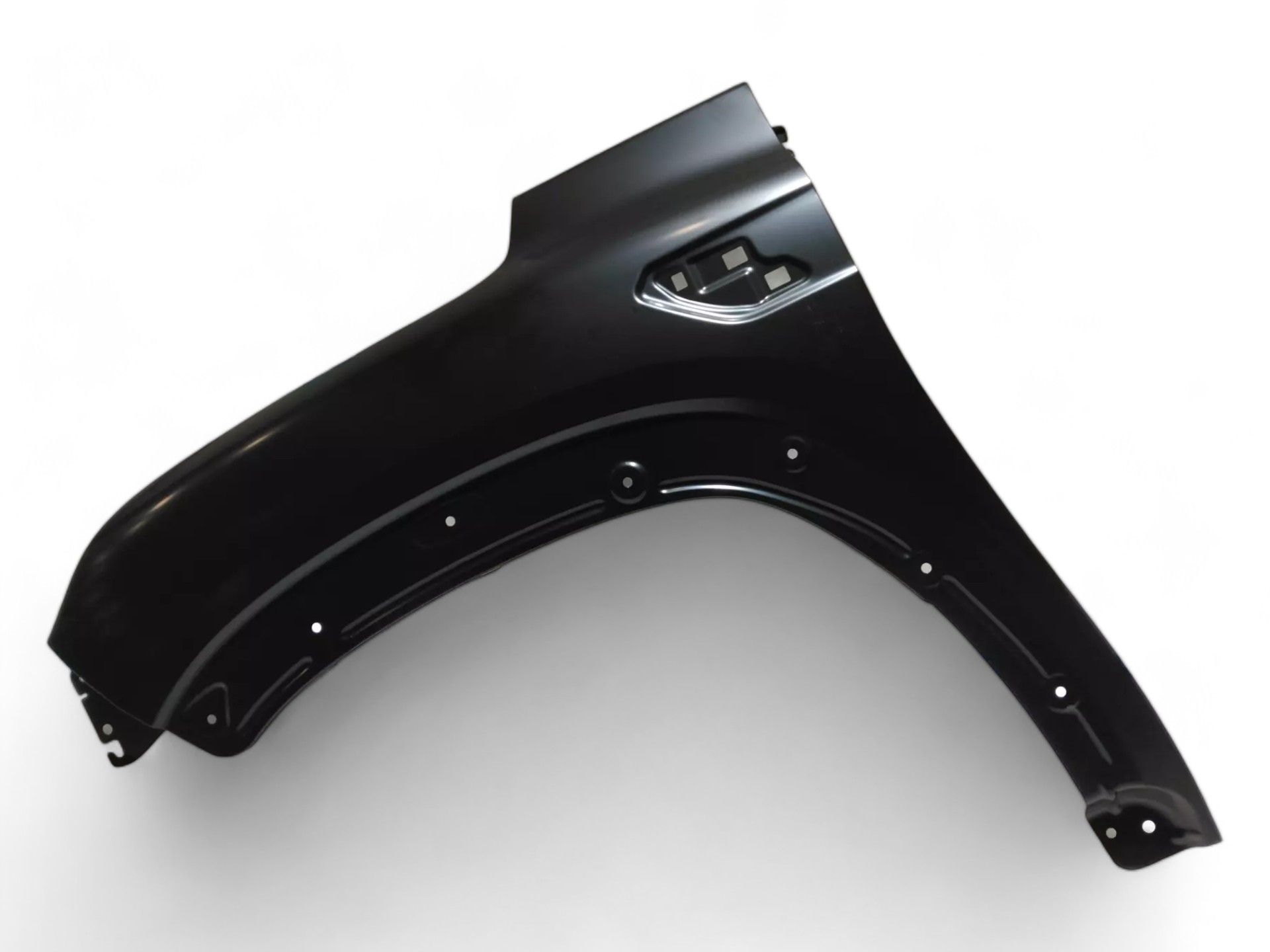 Nissan/Renault Front Fender - LH AV627703