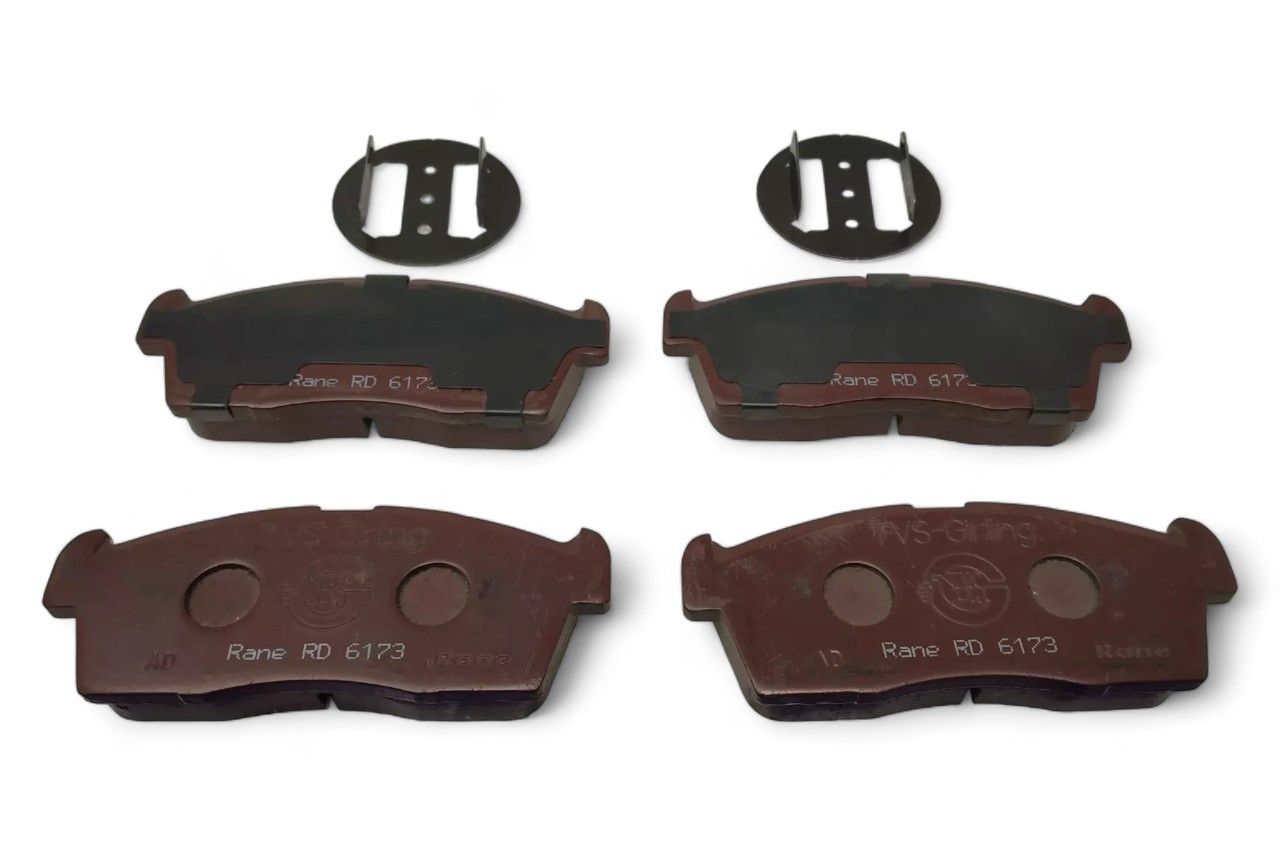 Maruti Suzuki Front Brake Pad Set AV381591