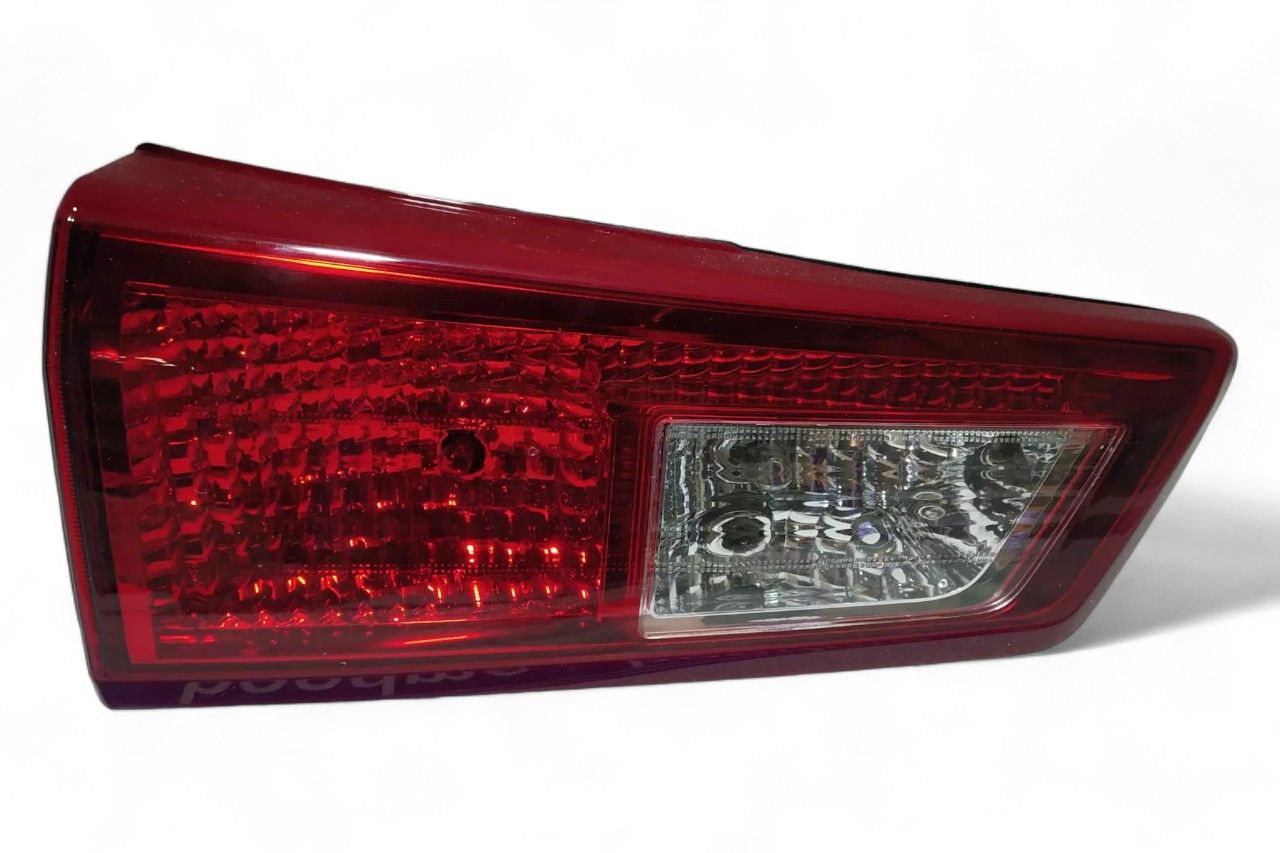 Toyota/Lexus Rear Tail Lamp - LH 81590-0K070