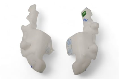 Nissan/Renault Front Bumper Bracket AV682961