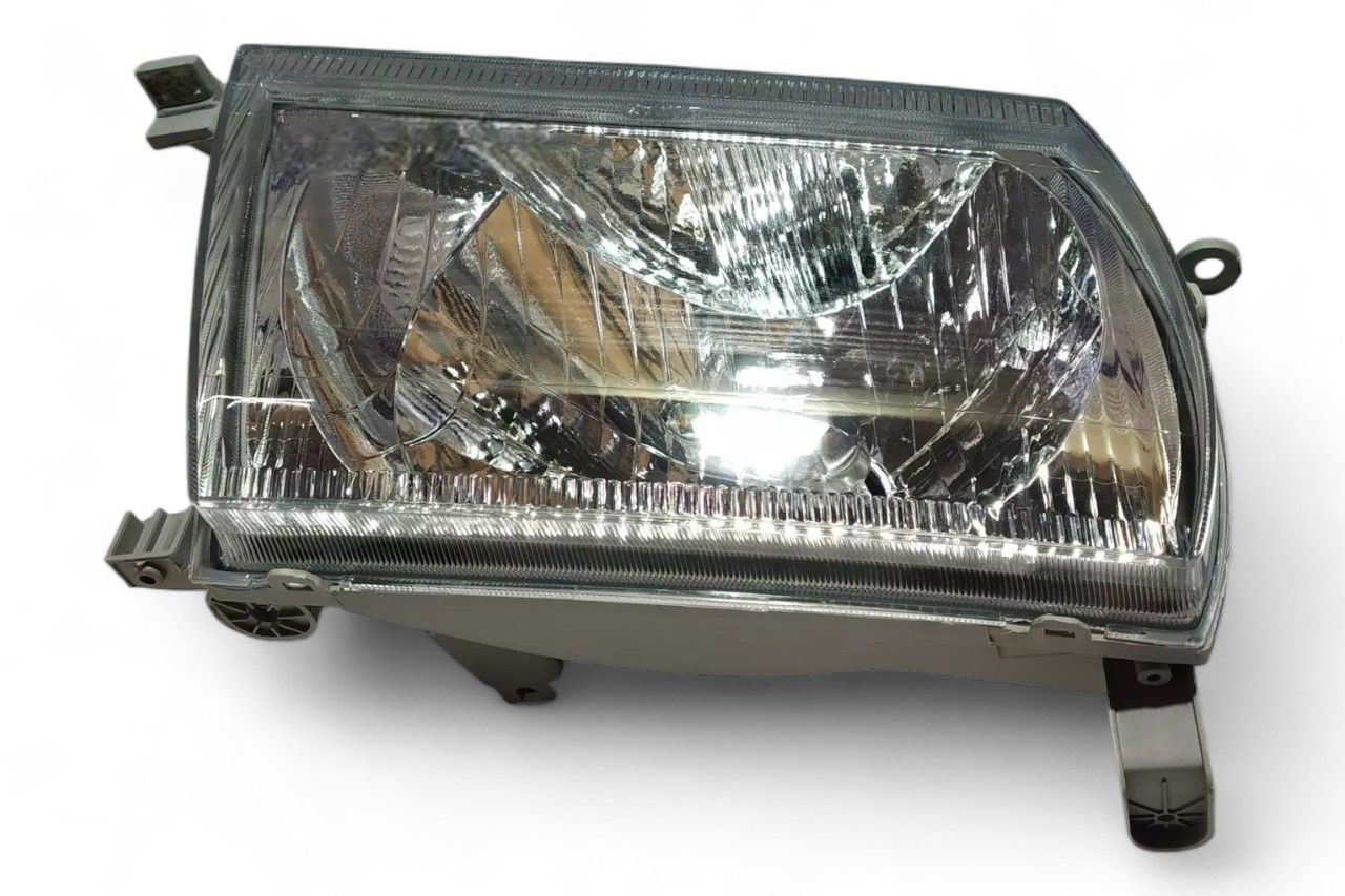 Lumax Head Lamp - RH AV838052