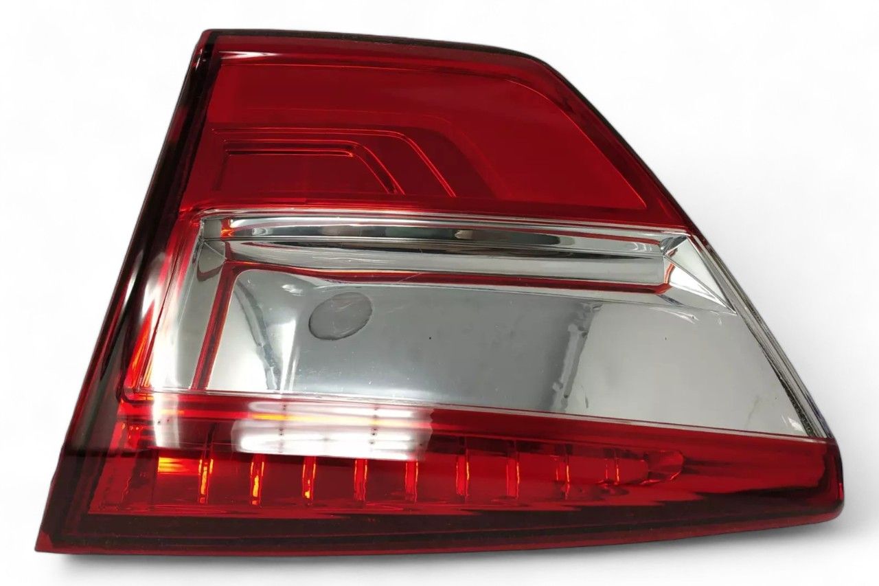 Lumax Rear Tail Lamp - RH AV941206