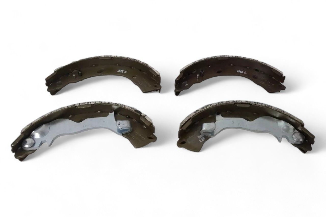 Rane Rear Brake Shoe Set AV897585