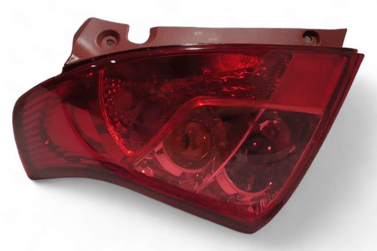 Uno Minda Rear Tail Lamp - LH TL-6556