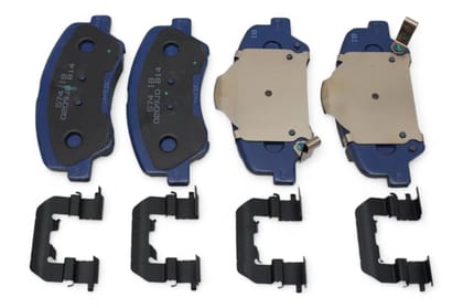 Hyundai/Kia Front Brake Pad Set AV928286