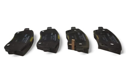 Nissan/Renault Front Brake Pad Set AV177339