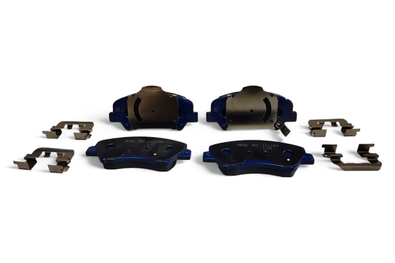 Hyundai/Kia Front Brake Pad Set AV963576