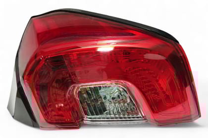 Lumax Rear Tail Lamp - RH AV814488