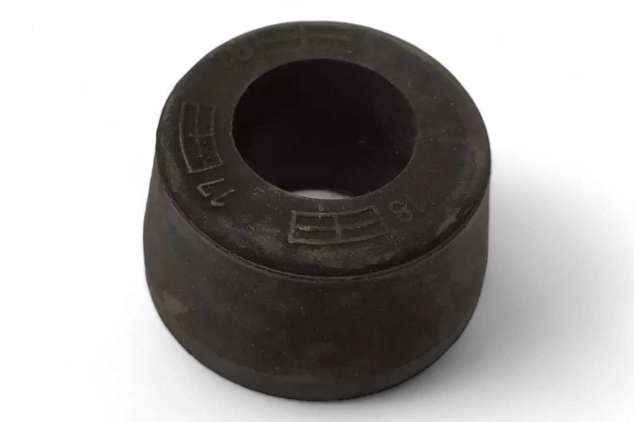 Maruti Suzuki Tension Rod Bush AV400682