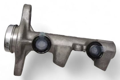 Bosch Brake Master Cylinder AV943728