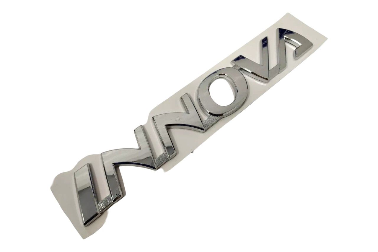 Toyota/Lexus Emblem (Innova) AV302701