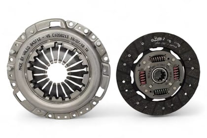 Valeo Clutch Set (Disc+Pressure Plate) AV281426