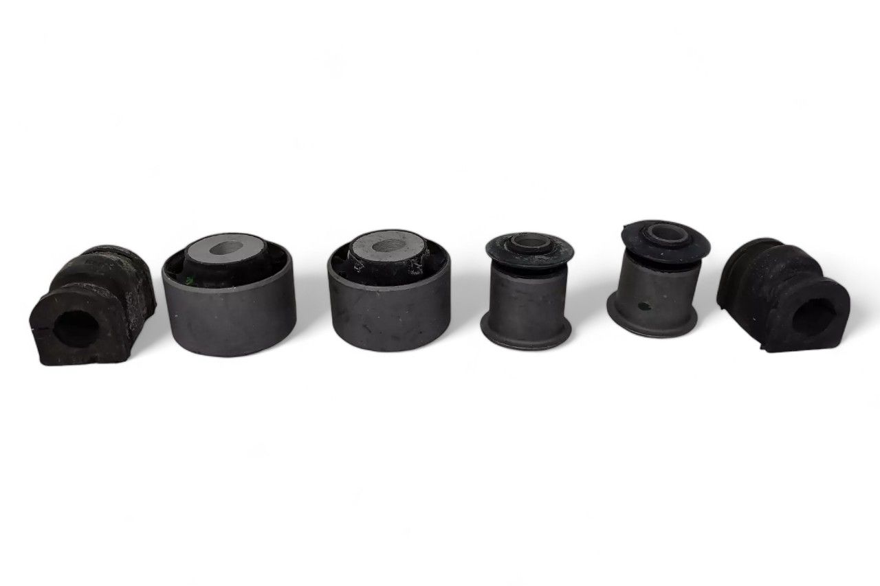 Autokoi Front Control Arm Bush Kit AV614282