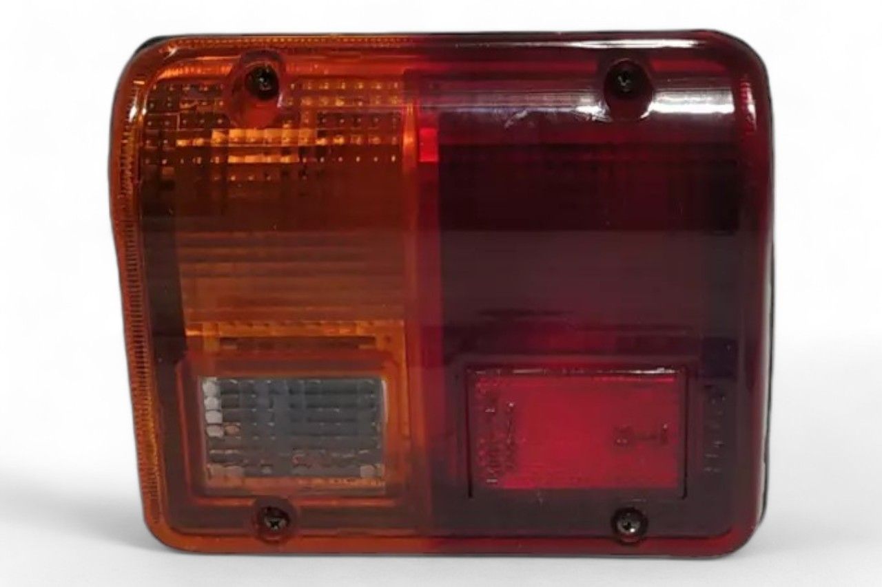 Lumax Rear Tail Lamp - RH 047-TLA-R-