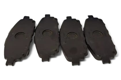 Toyota/Lexus Front Brake Pad Set AV535708
