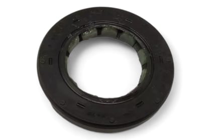 Maruti Suzuki Input Shaft Oil Seal AV674343