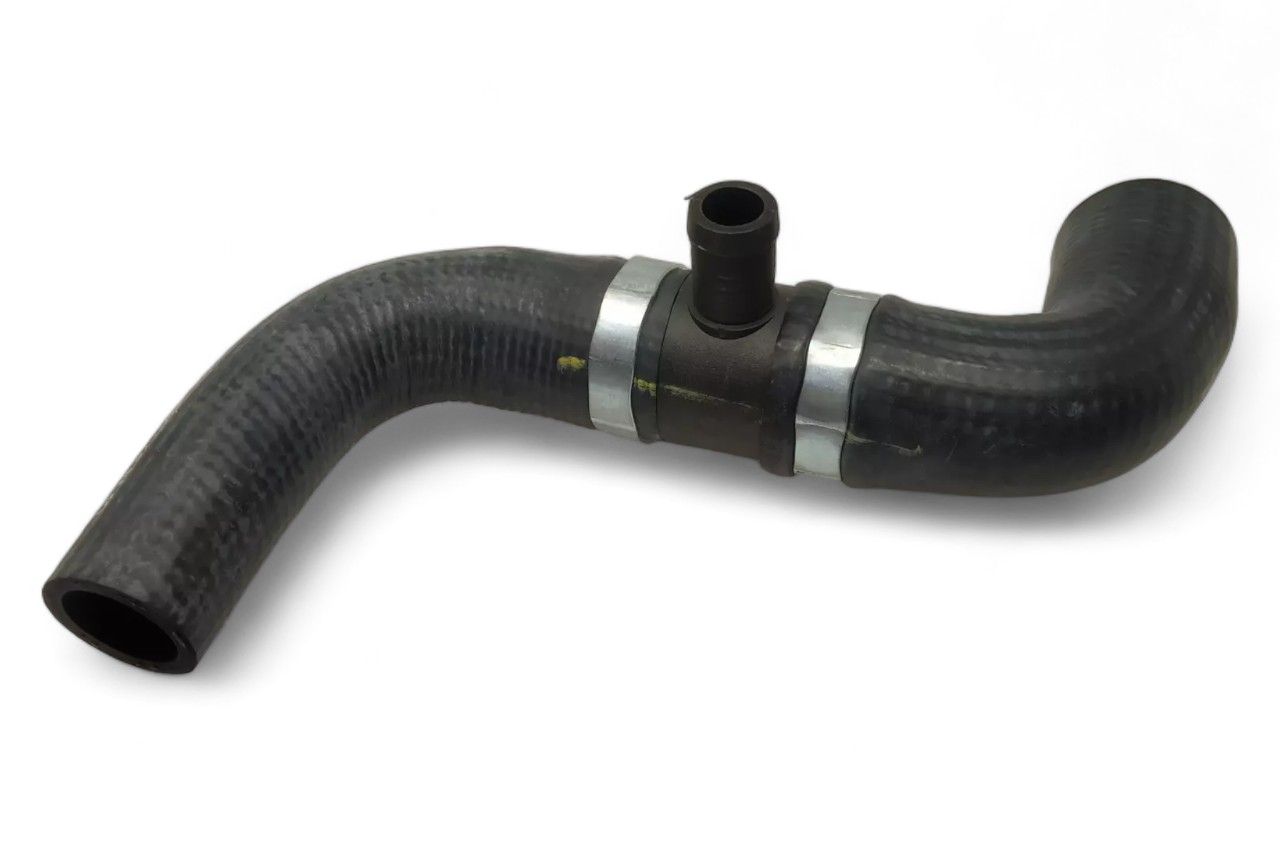 Tata Radiator Outlet Hose AV305573