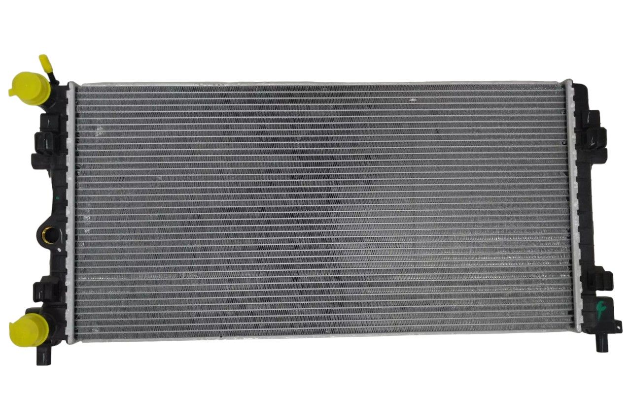 VAG (VW, Audi, Skoda) Radiator AV318427