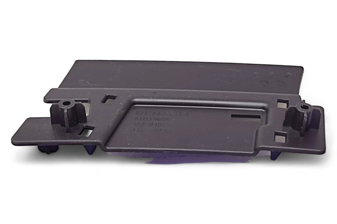 Nissan/Renault Front Licence Plate Holder 622230829R