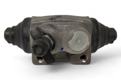 Hyundai/Kia Rear Wheel Brake Cylinder AV263042