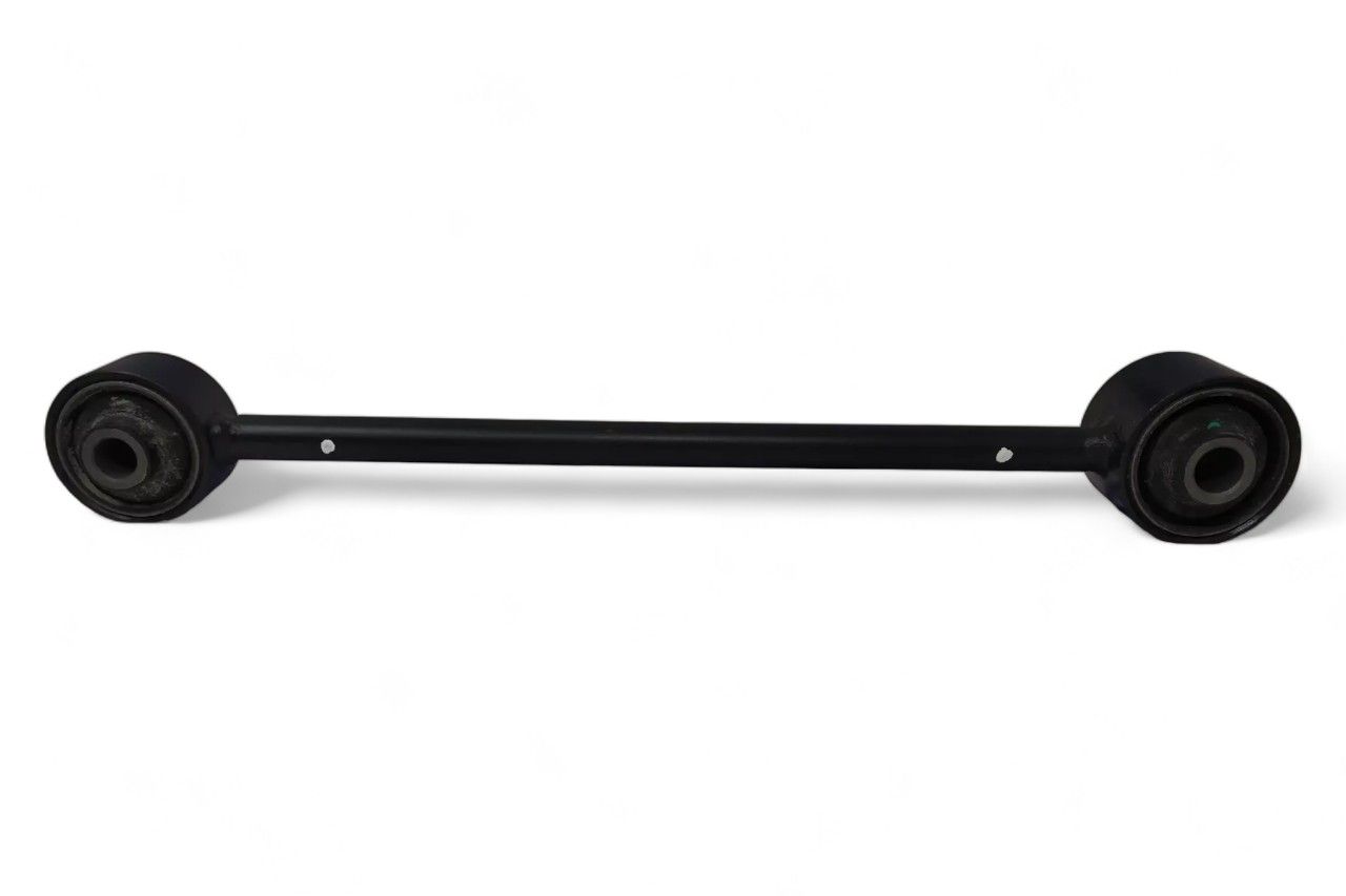 Mahindra Rear Lower Arm AV682124