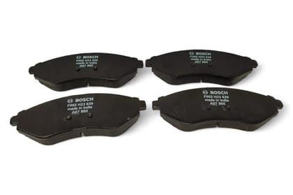 Bosch Front Brake Pad Set AV819526