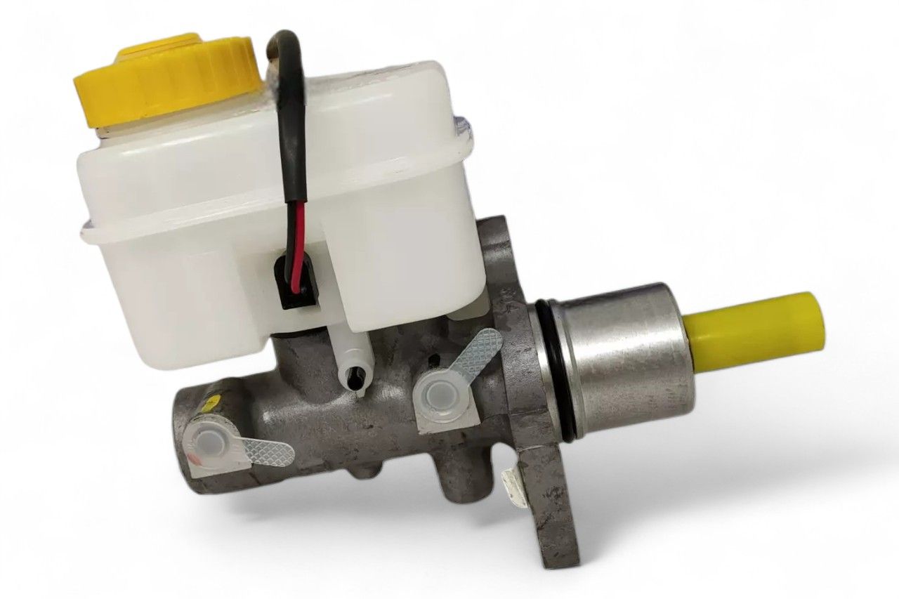 TVS Girling Brake Master Cylinder AV128617