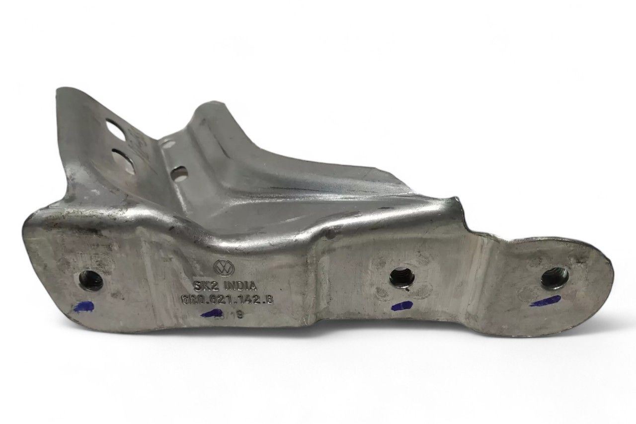 VAG (VW, Audi, Skoda) Front Bumper Bracket - RH AV432597