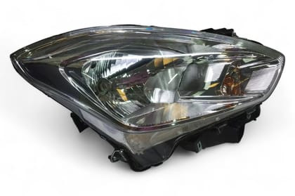 Maruti Suzuki Head Lamp - RH AV645754